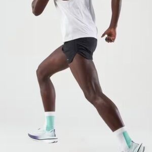 NWT Decathlon Men's Black Athletic Shorts. Size US M.